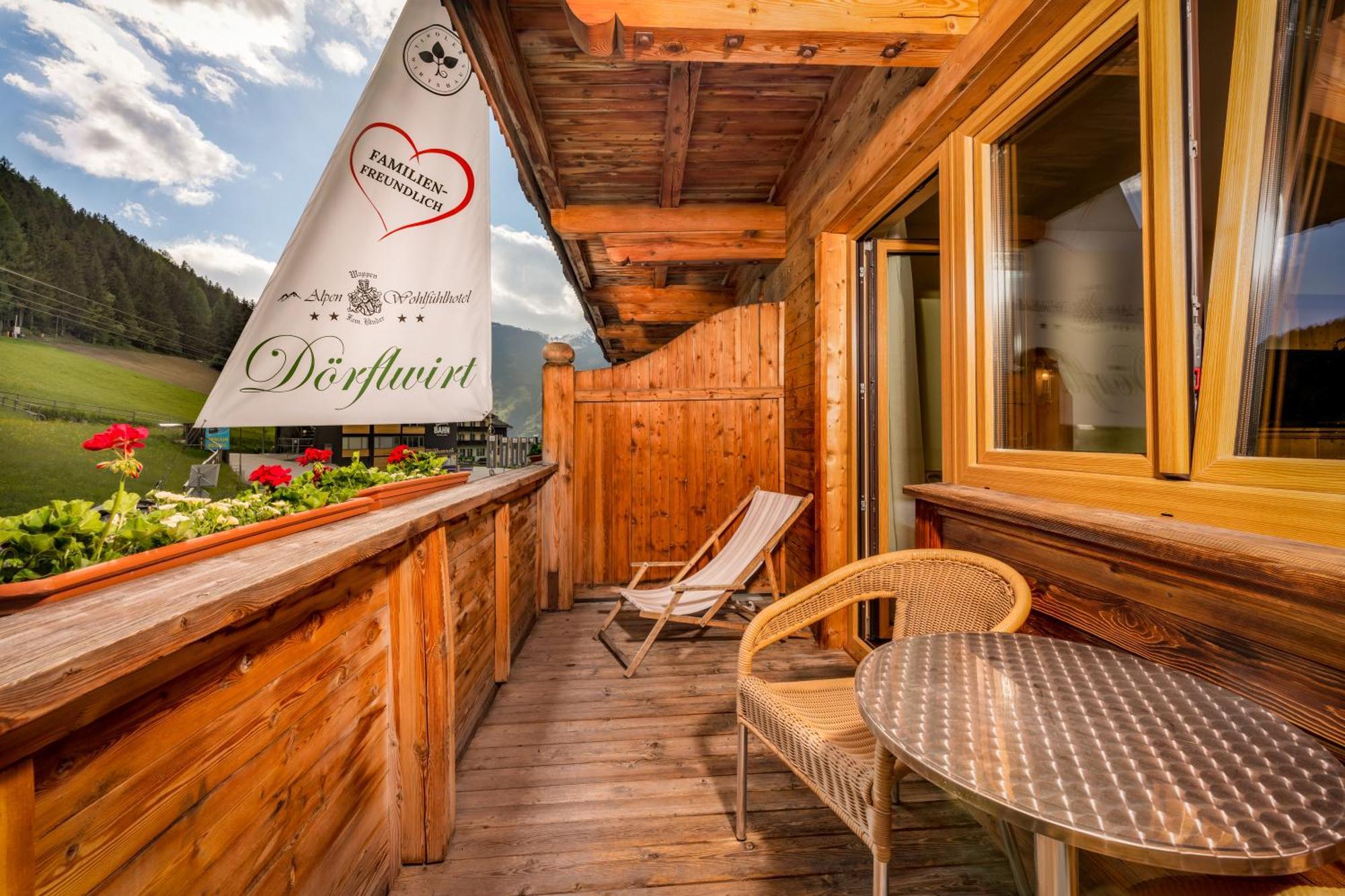 Alpen Wohlfuehlhotel Doerflwirt Hainzenberg Dış mekan fotoğraf