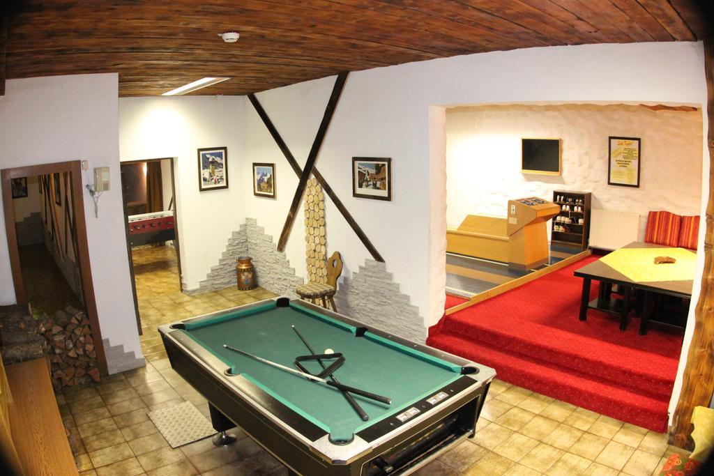 Alpen Wohlfuehlhotel Doerflwirt Hainzenberg Dış mekan fotoğraf